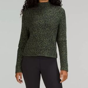 Lululemon Cotton Cashemere Blend Mock Neck Sweater Size 8.